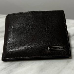 Men’s Tommy Hilfiger wallet black